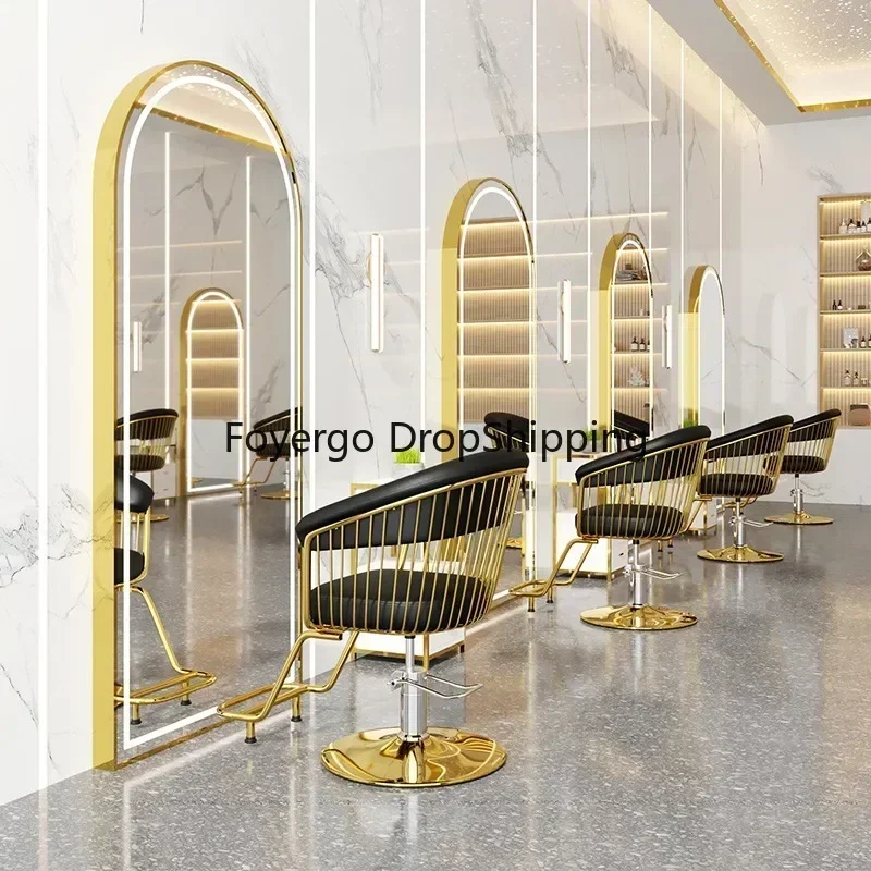 Makeup Beauty Lounge - Salon Manikür Profesyonel Berber Koltuğu Başlıklar