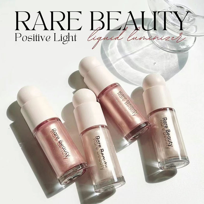 Rare Beauty Makeup Highlighter - Rare Beauty Hafif İpeksi Aydınlatıcı, Suya