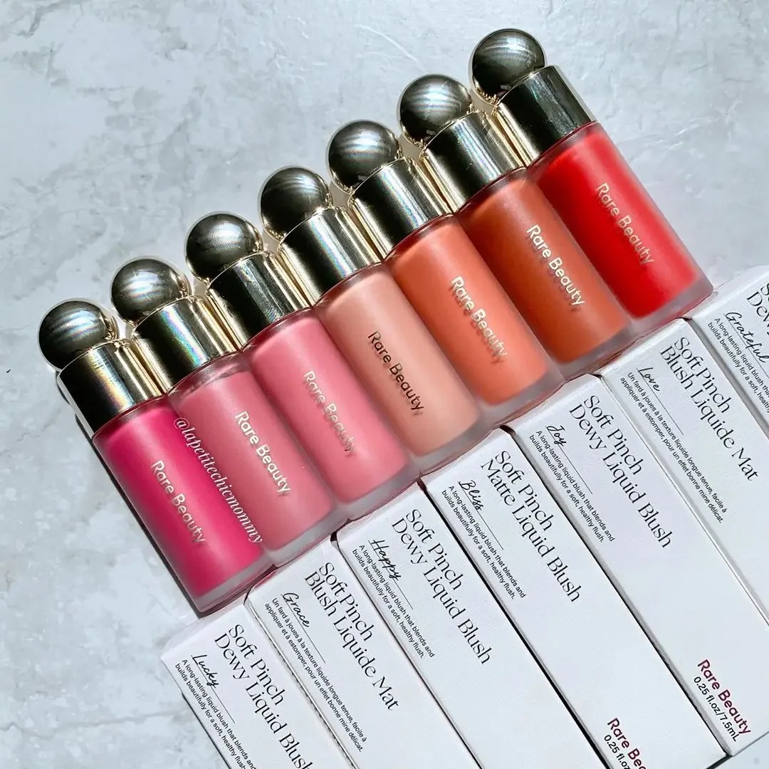 Rare Beauty Ruj Likit Allık Hi - Rare Beauty Makeup Highlighter incelemesi ve fiyatı