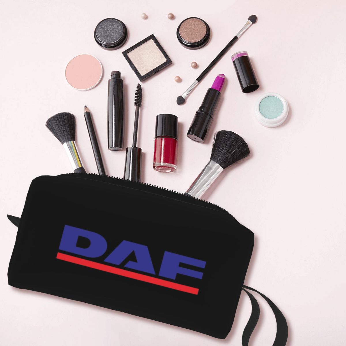 DAF Kırmızı Tasarım En İyi Log - Beauty Makeup Logo Design incelemesi ve fiyatı