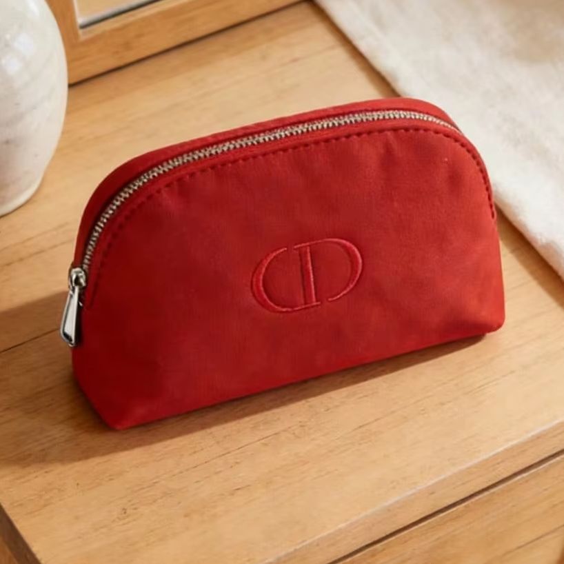 Dior'un Çantası Premium Yüksek - Beauty Makeup Dior incelemesi ve fiyatı