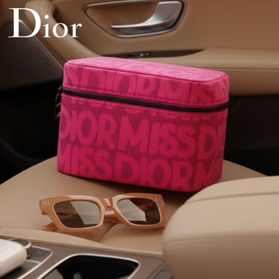 Dior'un Çantası Pembe Kadınlar - Beauty Makeup Dior incelemesi ve fiyatı