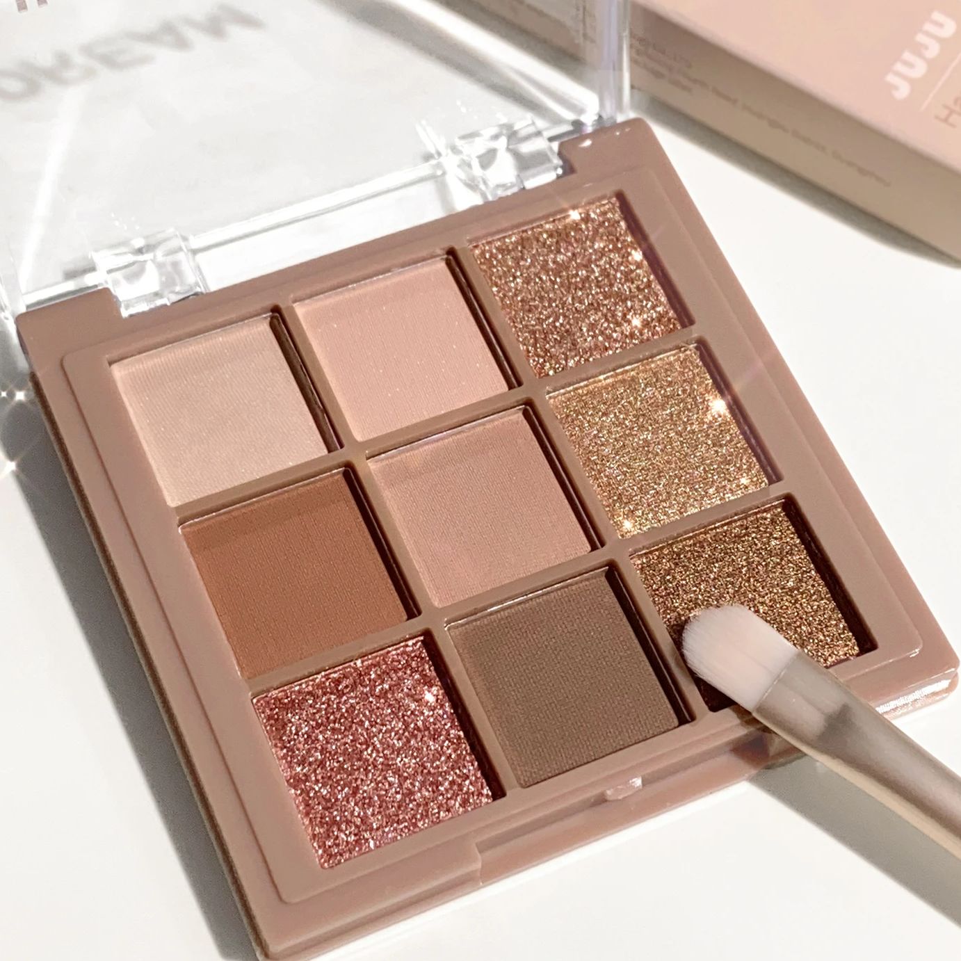 Lüks 9-18 renkli göz farı pale - Beauty Huda Makeup incelemesi ve fiyatı