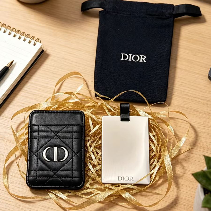 Dior Dior'un Çantası Çok Fonks - Beauty Makeup Dior incelemesi ve fiyatı