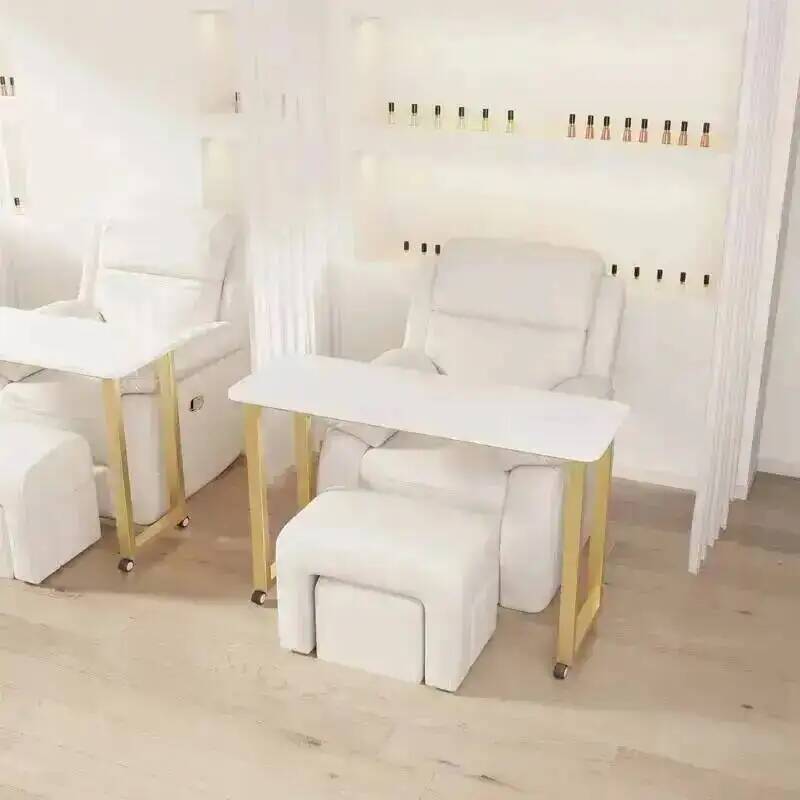 Parfümlü Tırnak Masaları Trend - Makeup Beauty Lounge incelemesi ve fiyatı