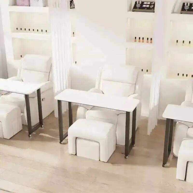 Parfümlü Tırnak Masaları Trend - Makeup Beauty Lounge incelemesi ve fiyatı