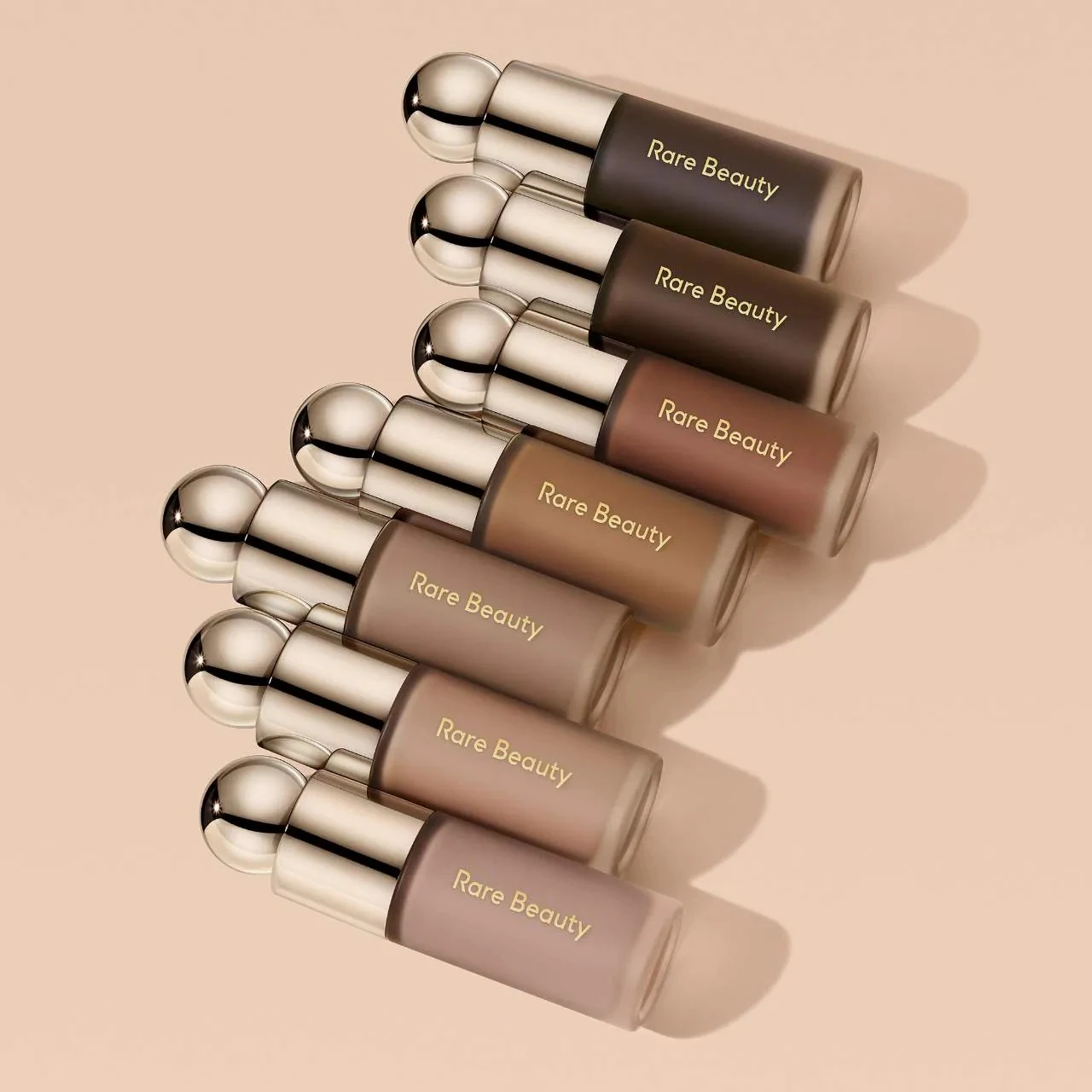 Rare Beauty Sıvı Krem Kontür P - Rare Beauty Makeup Highlighter incelemesi ve fiyatı